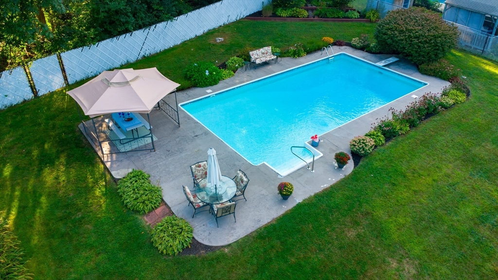 24 Colony Road Westminster, MA 01473 - Photo 5 of 31 Gallery Image 5