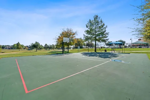 a view of a tennis court