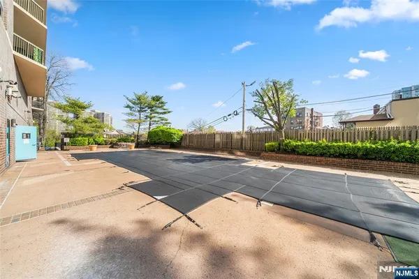 $365,000 | 770 Anderson Avenue, Unit 22F, Cliffside Park, NJ 07010