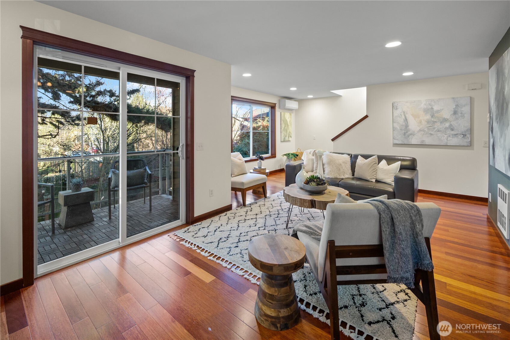 734 North 92nd Street, Unit A Seattle, WA 98103 - Photo 7 of 28