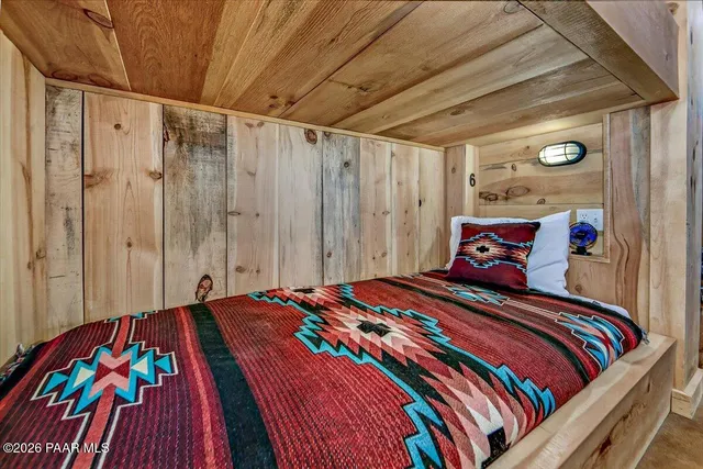 $1,250,000 | 835 Happy Valley Road, Prescott, AZ 86305