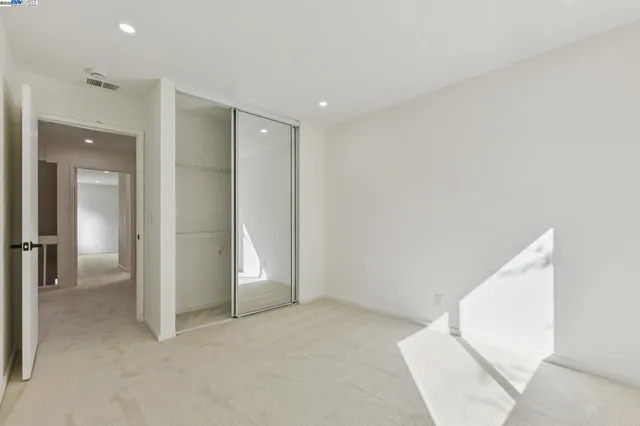 $725,000 | 24735 Garwood Glen Drive, Hayward, CA 94541