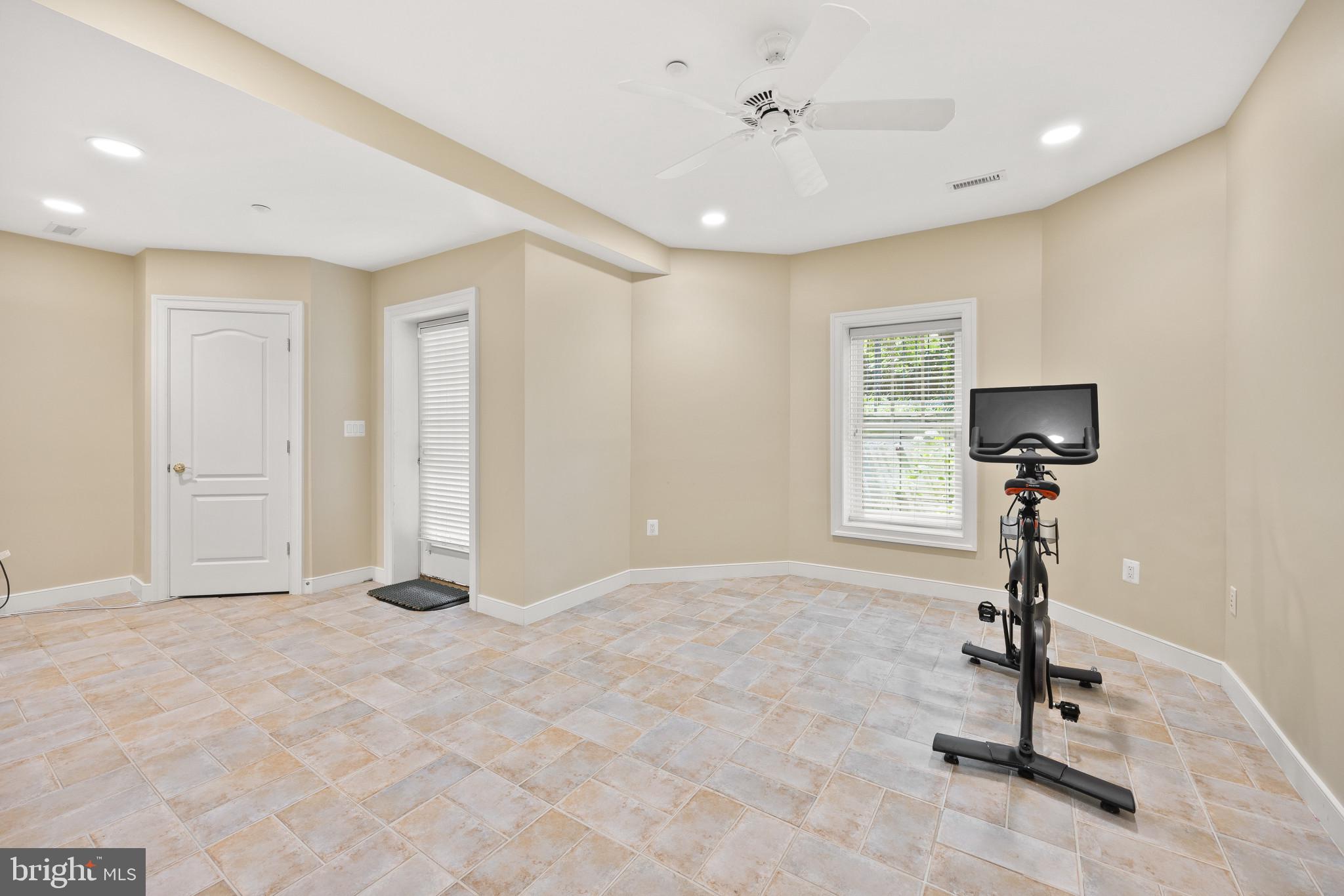 2 Little Harbor Way Annapolis, MD 21403 - Photo 28 of 38 Bonus room