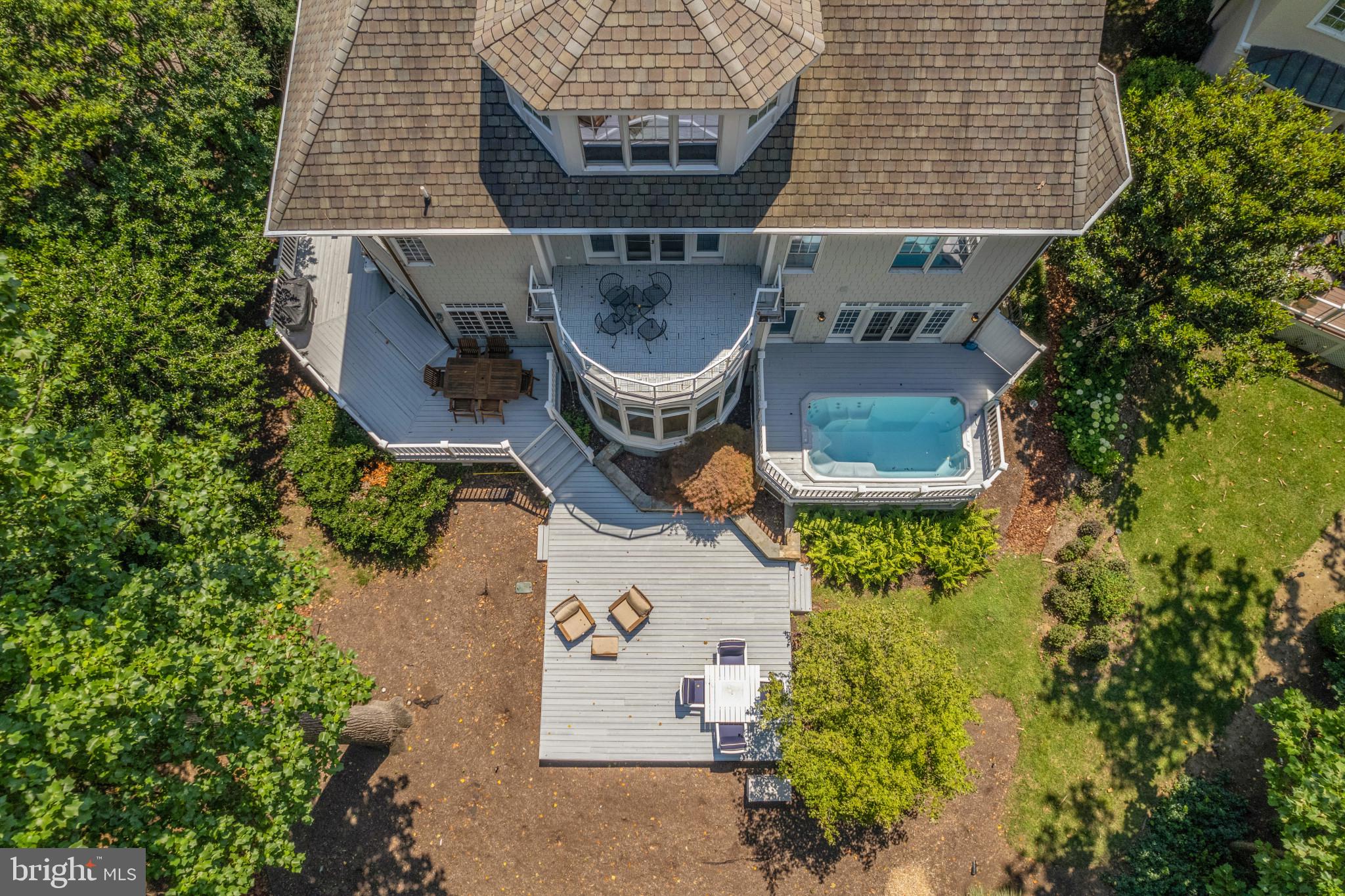 2 Little Harbor Way Annapolis, MD 21403 - Photo 29 of 38 Multiple outdoor entertaining areas