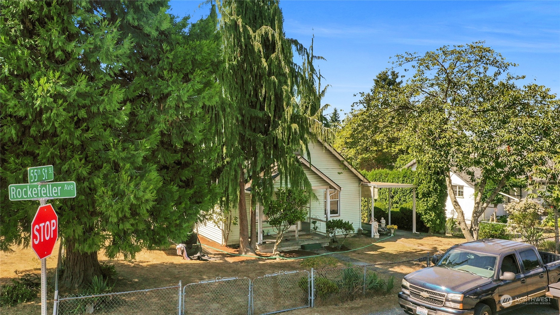 5416 Rockefeller Avenue Everett, WA 98203 - Photo 35 of 35 a outdoor space with lots of trees