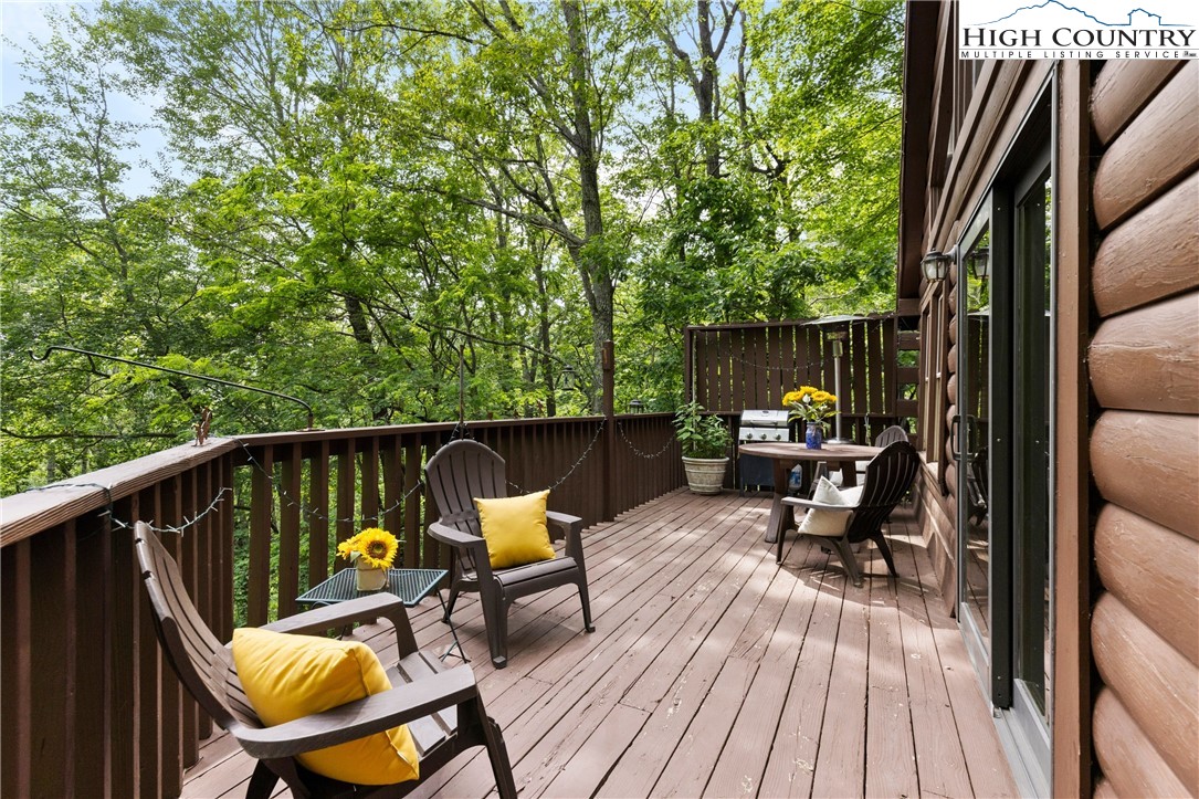 289 Grandview Drive Seven Devils, NC 28604 - Photo 14 of 43 a view of balcony with chairs