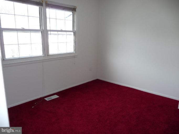 7 Bohn Court Rosedale, MD 21237 - Photo 11 of 30 Front bedroom