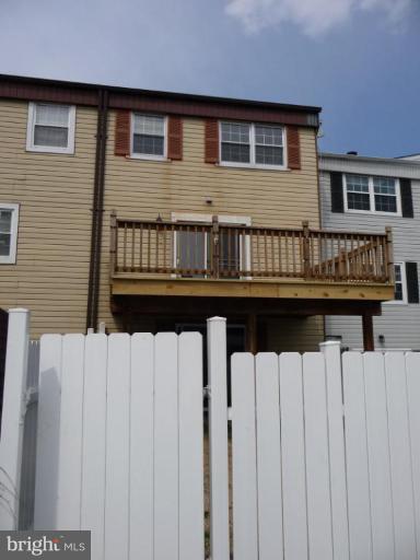 7 Bohn Court Rosedale, MD 21237 - Photo 13 of 30 Exterior (Rear)