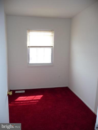 7 Bohn Court Rosedale, MD 21237 - Photo 5 of 30 Back bedroom