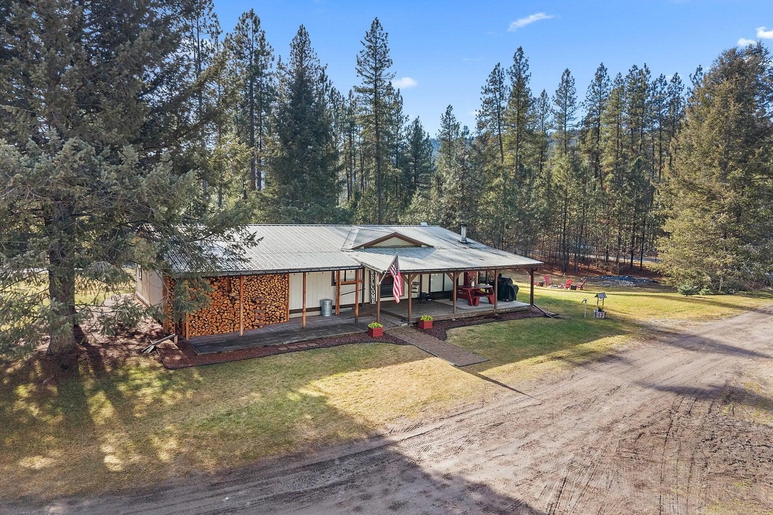 1197 B Williams Lake Road Evans, WA 99126 - Photo 1 of 38