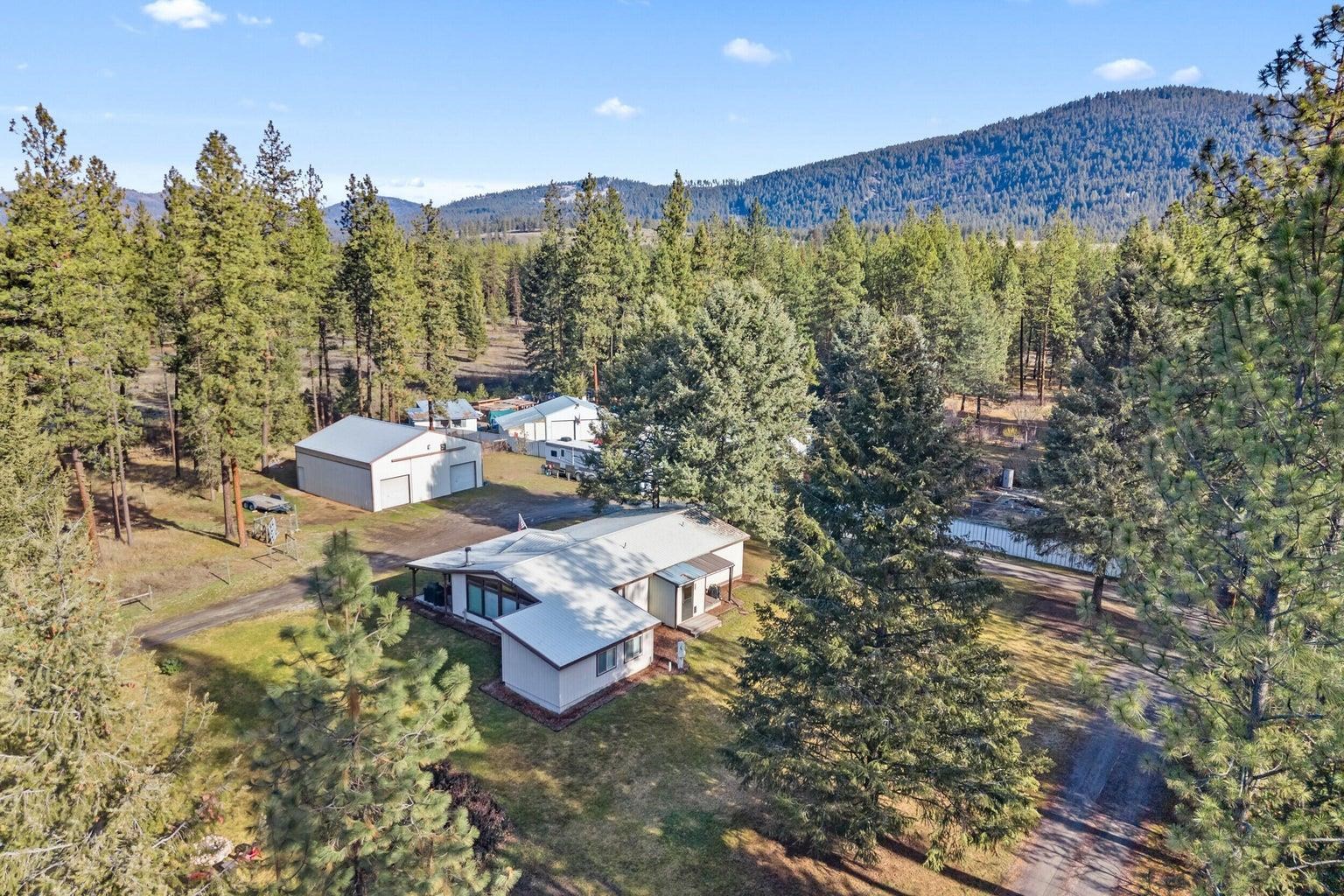 1197 B Williams Lake Road Evans, WA 99126 - Photo 32 of 38