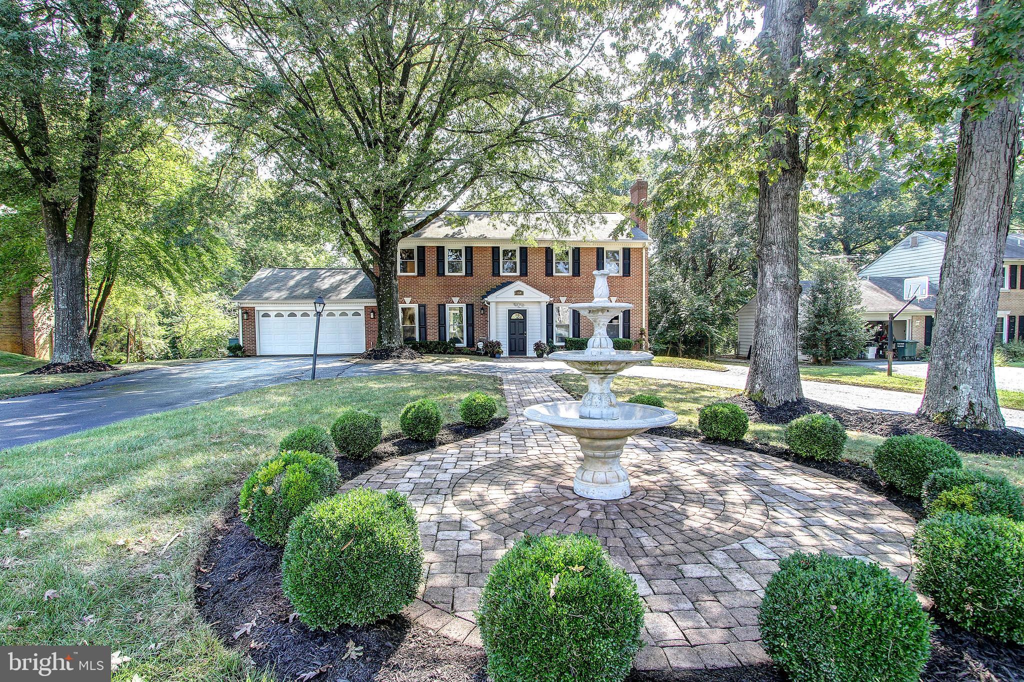 11601 Falls Road Potomac, MD 20854 - Photo 2 of 49