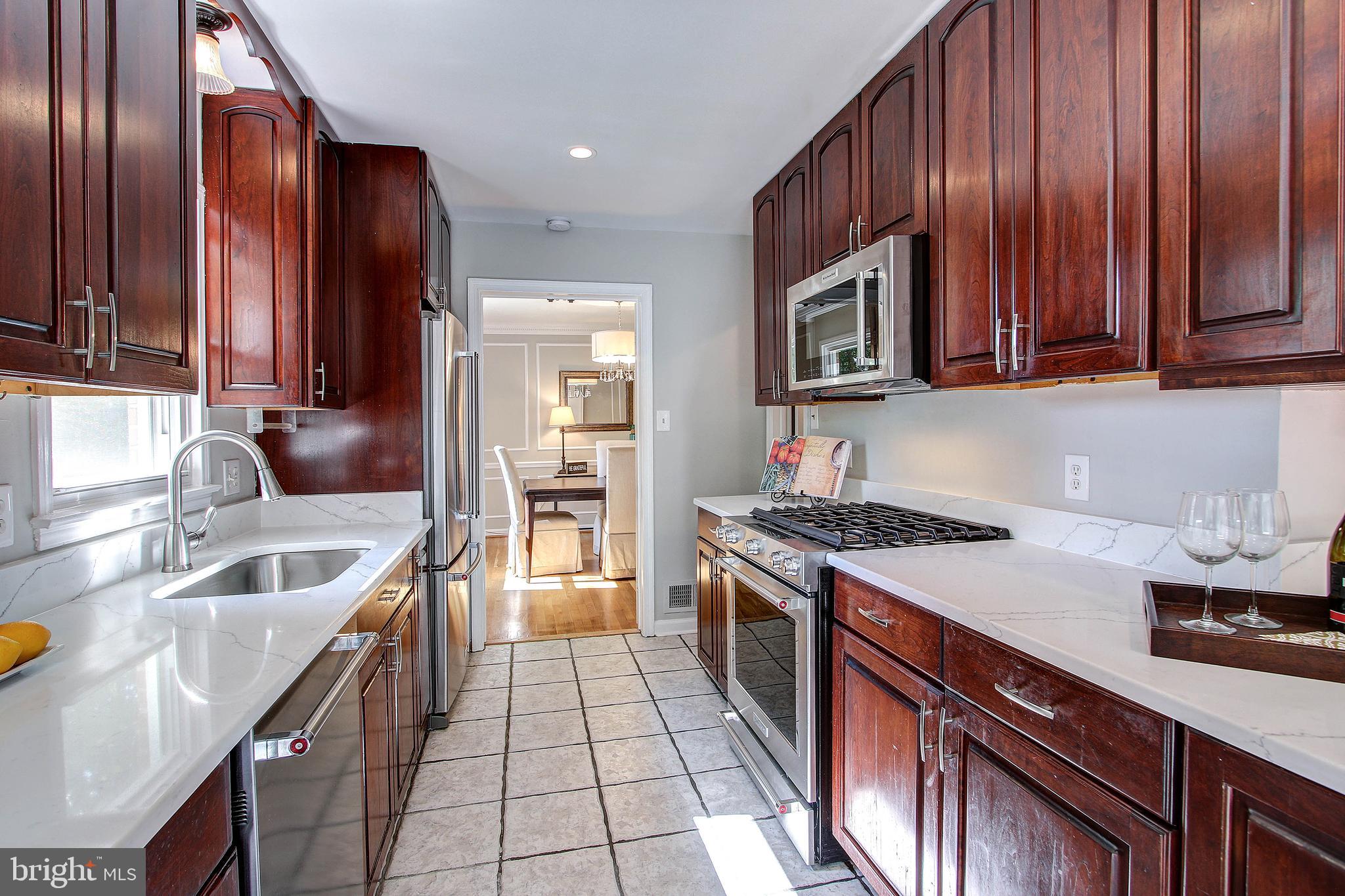 11601 Falls Road Potomac, MD 20854 - Photo 15 of 49
