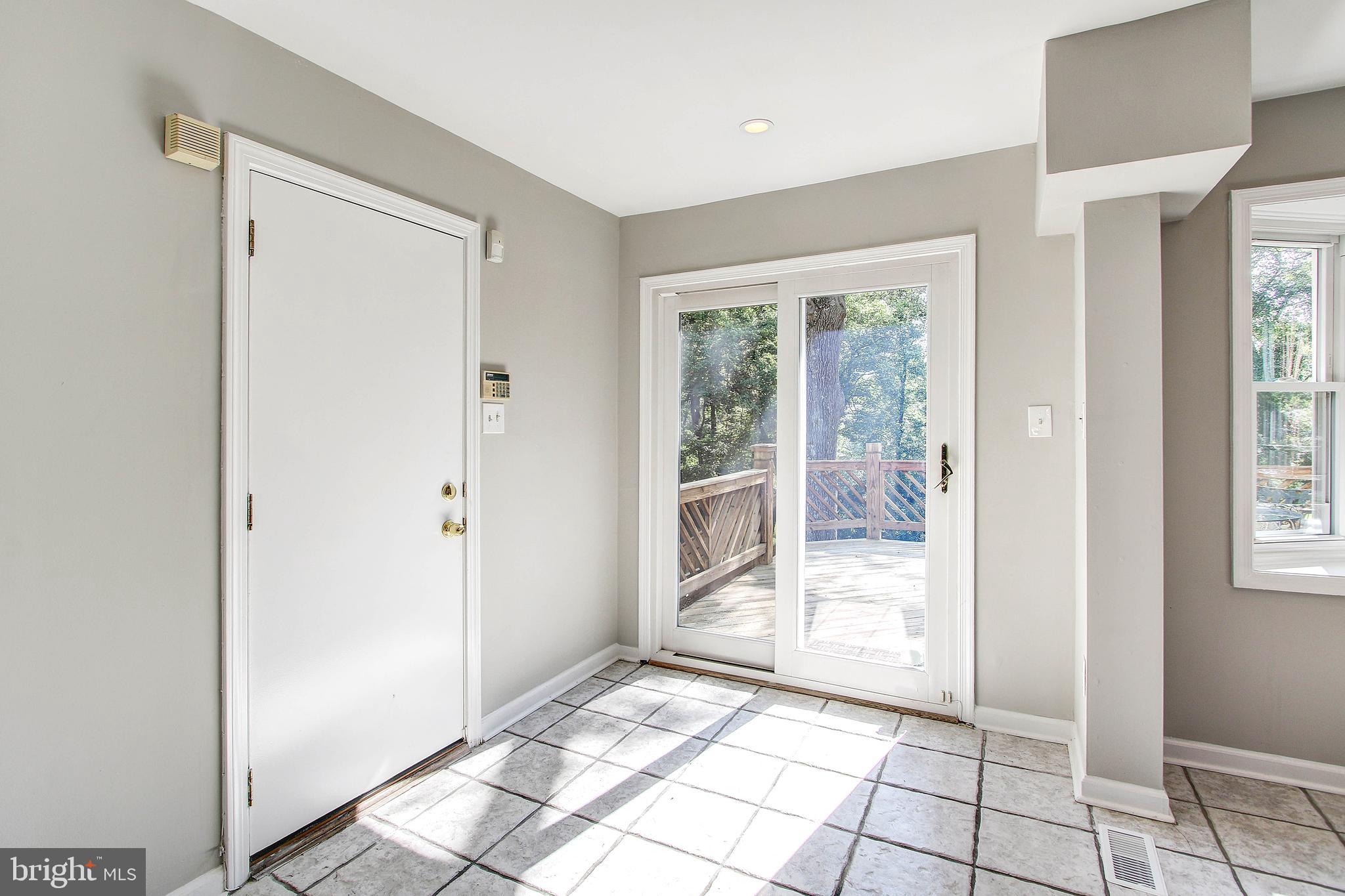 11601 Falls Road Potomac, MD 20854 - Photo 21 of 49