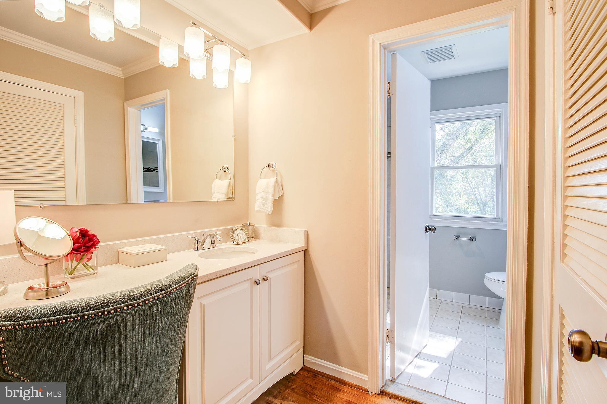11601 Falls Road Potomac, MD 20854 - Photo 29 of 49