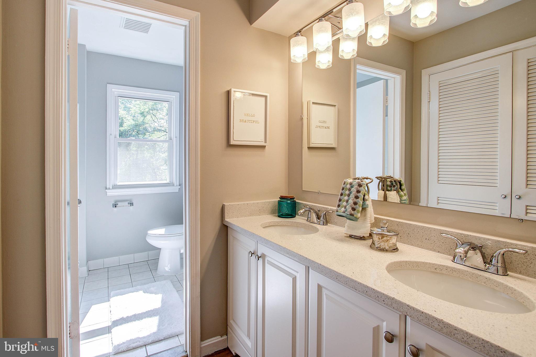 11601 Falls Road Potomac, MD 20854 - Photo 33 of 49