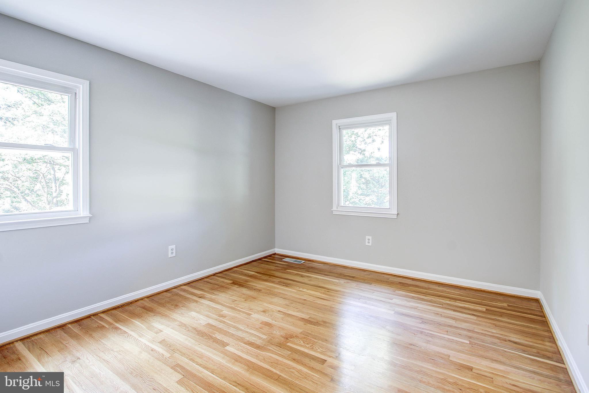 11601 Falls Road Potomac, MD 20854 - Photo 36 of 49