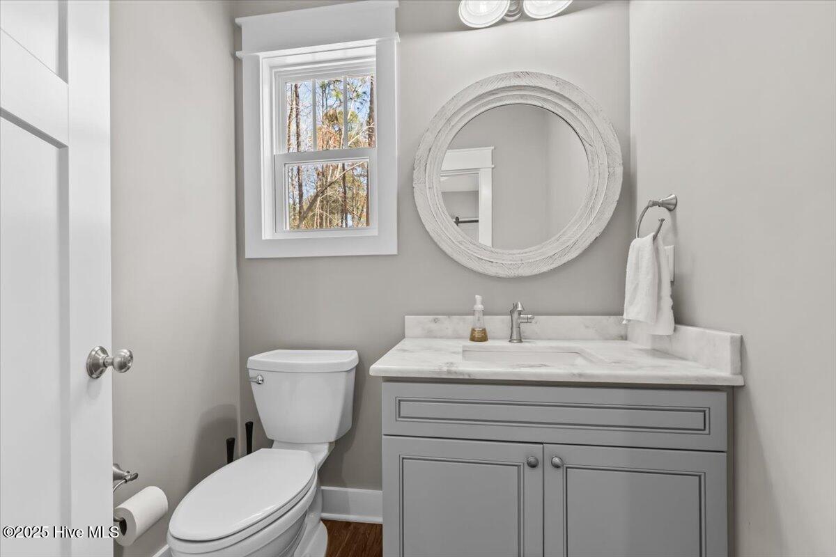 4 Wye Court Pinehurst, NC 28374 - Photo 25 of 45 Powder Room