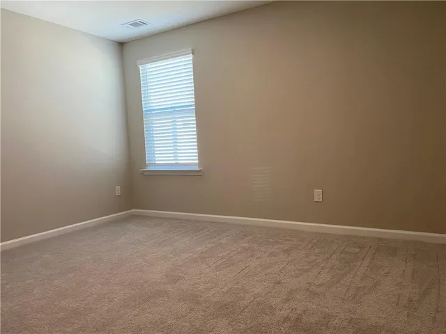 $2,250 | 4402 Grosbeak Drive, Hoschton, GA 30548