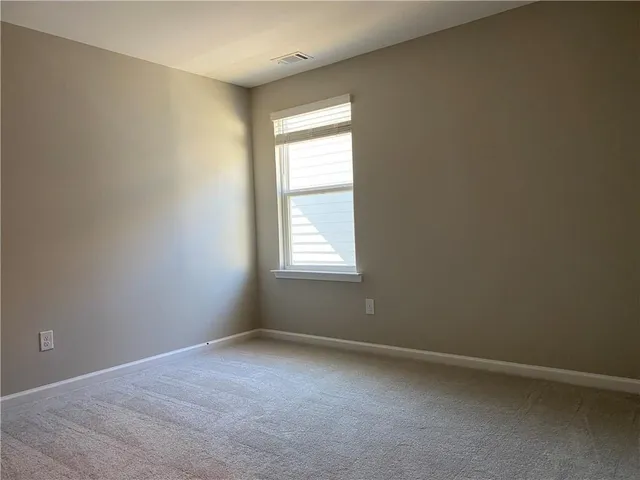 $2,250 | 4402 Grosbeak Drive, Hoschton, GA 30548