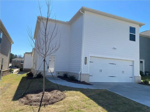 $2,250 | 4402 Grosbeak Drive, Hoschton, GA 30548