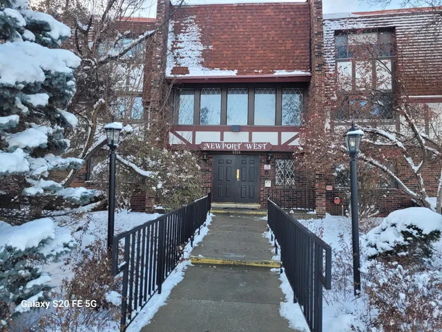 $89,000 | 5253 North Lovers Lane Road, Unit 232, Milwaukee, WI 53225