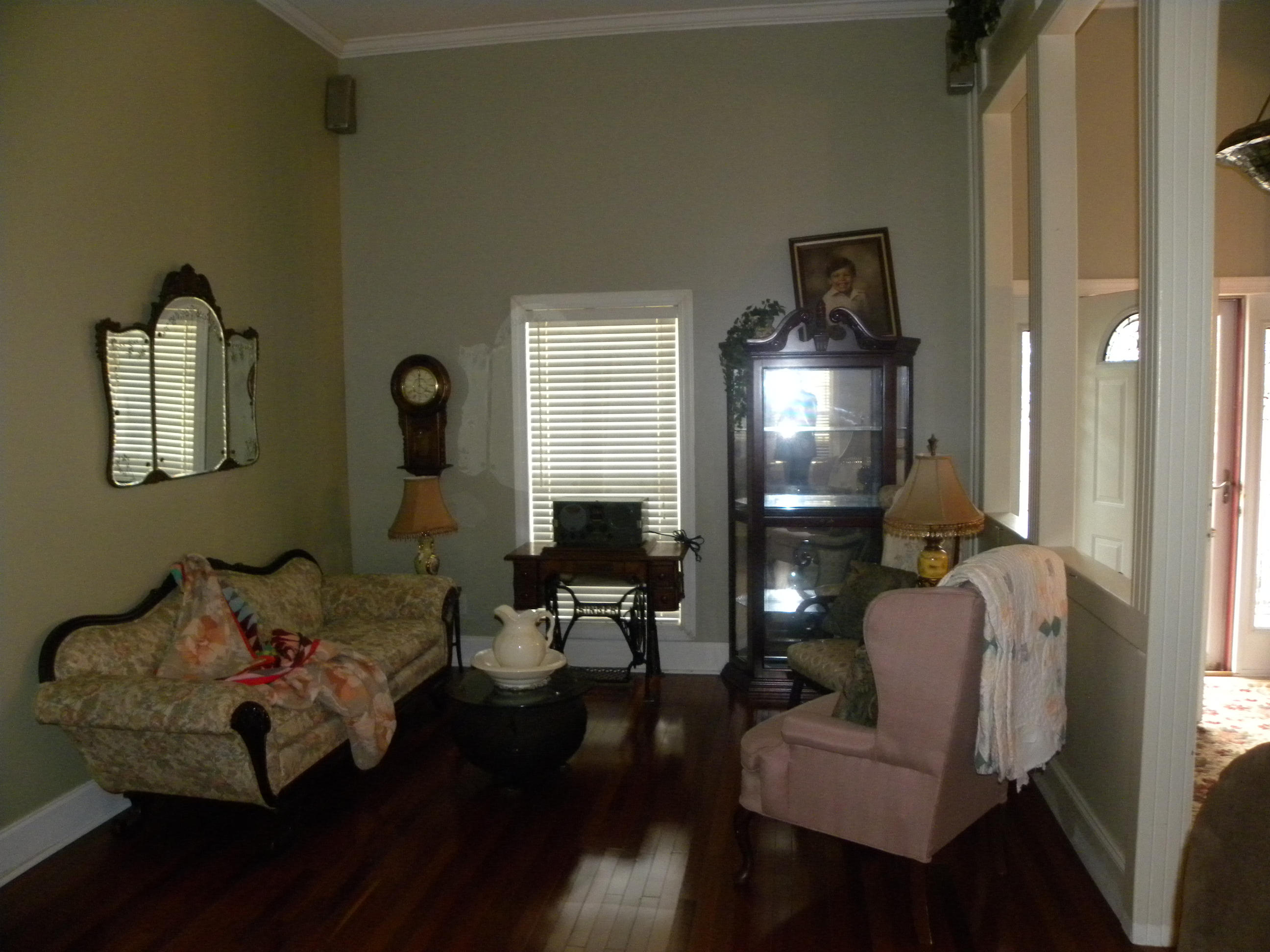 1571 State Rd S-15-143 Cottageville, SC 29435 - Photo 2 of 19 Formal Living