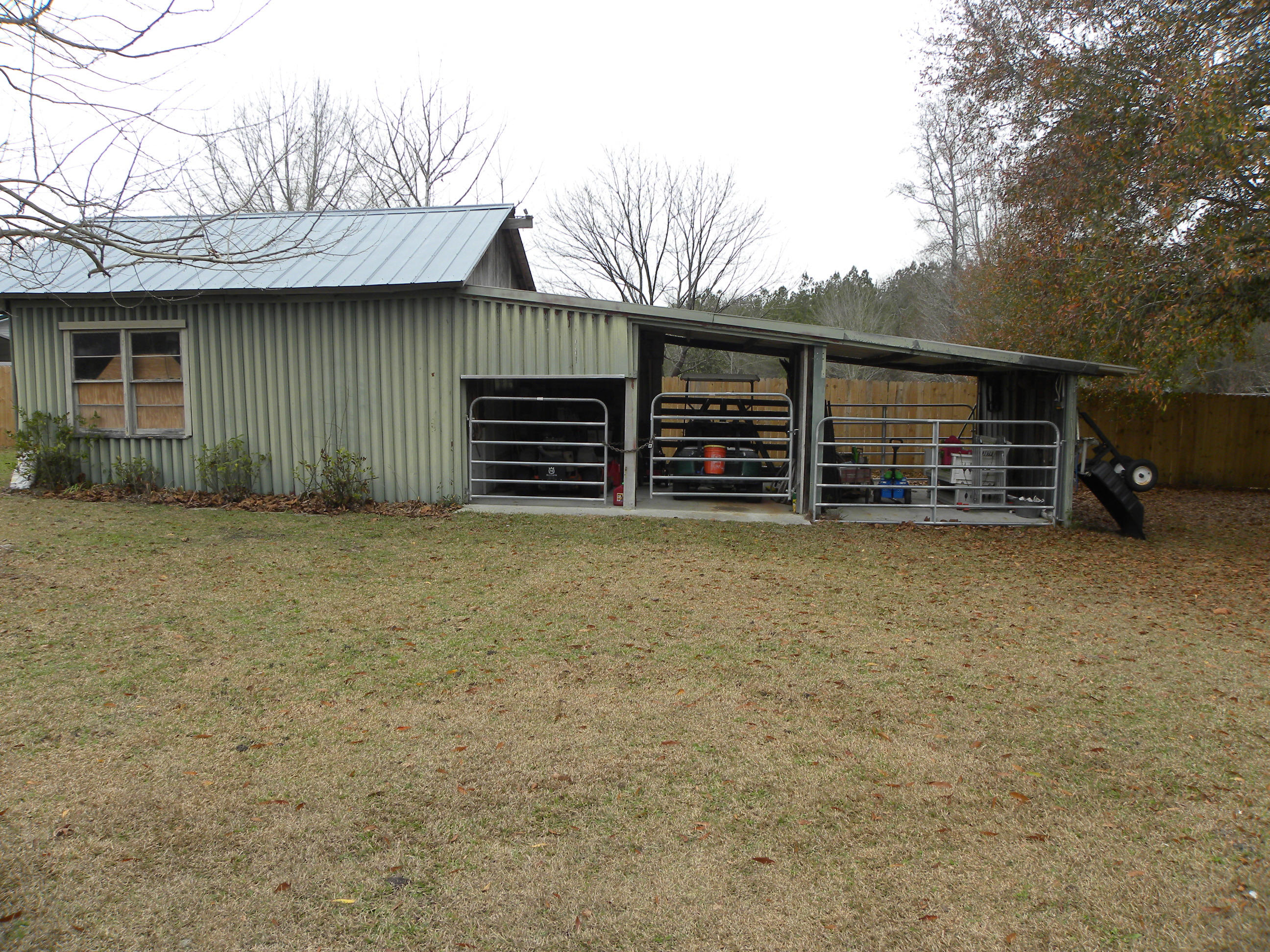 1571 State Rd S-15-143 Cottageville, SC 29435 - Photo 17 of 19 Storage Building