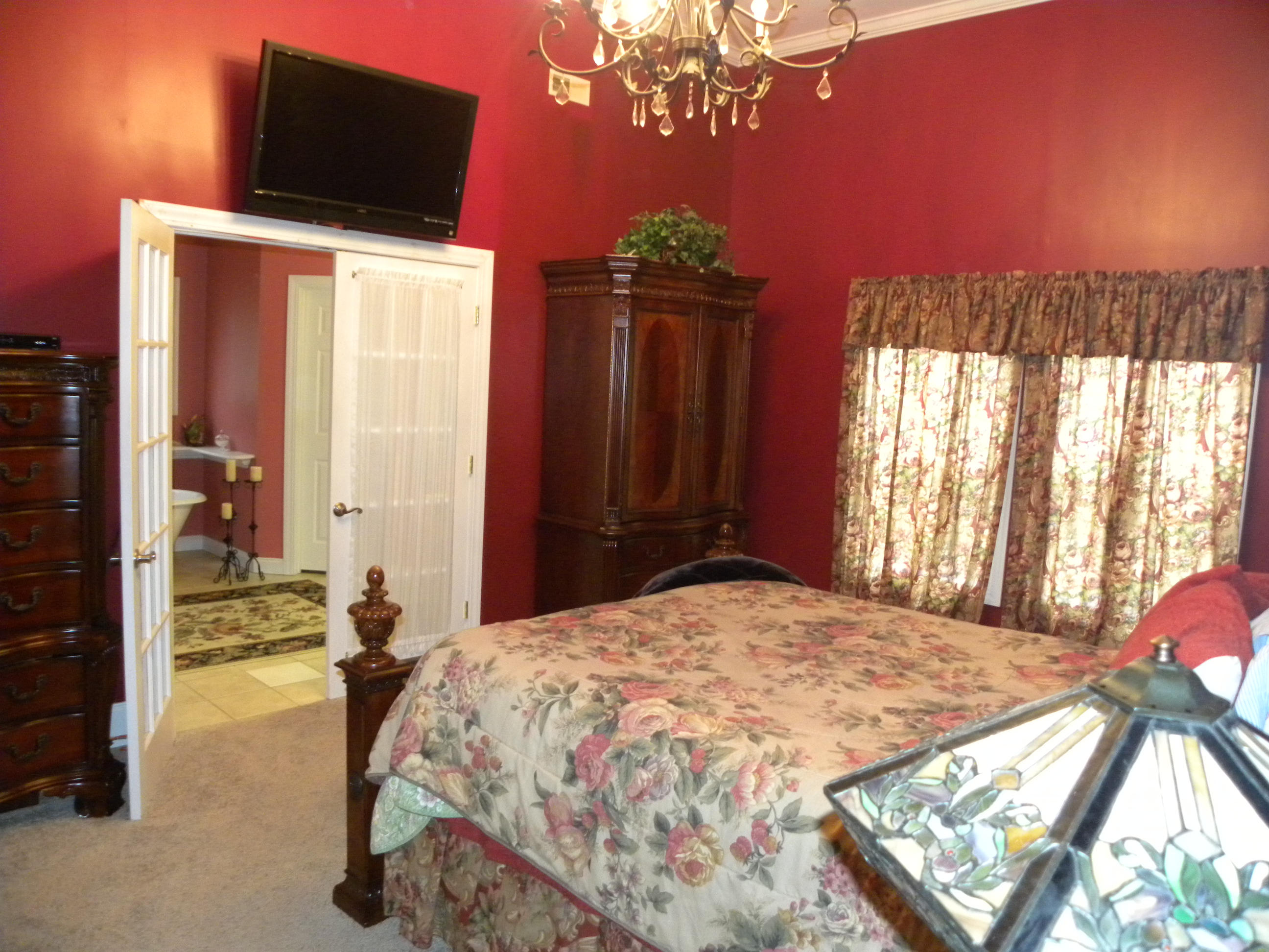 1571 State Rd S-15-143 Cottageville, SC 29435 - Photo 8 of 19 Master Suite