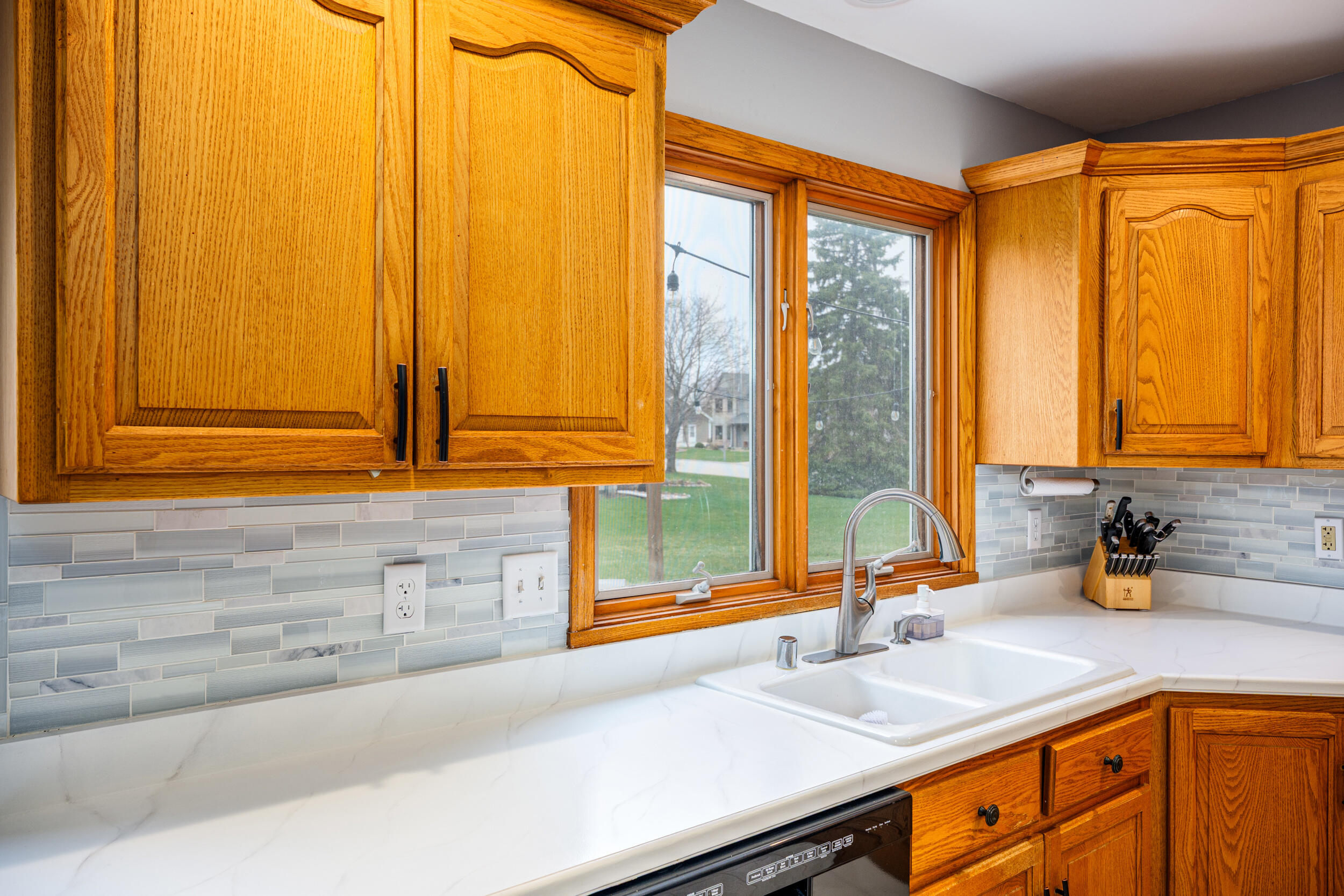 8316 Dora Lane Mount Pleasant, WI 53406 - Photo 9 of 48 Kitchen