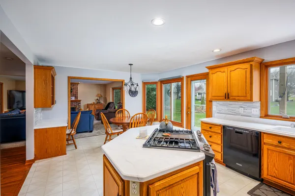 $544,900 | 8316 Dora Lane, Mount Pleasant, WI 53406