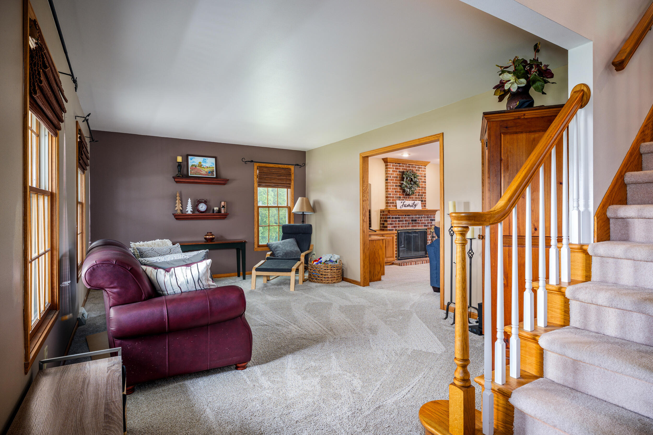 8316 Dora Lane Mount Pleasant, WI 53406 - Photo 15 of 48 Living Room