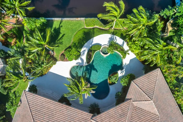 $14,950,000 | 19223 North Riverside Drive, Tequesta, FL 33469