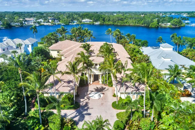 $14,950,000 | 19223 North Riverside Drive, Tequesta, FL 33469