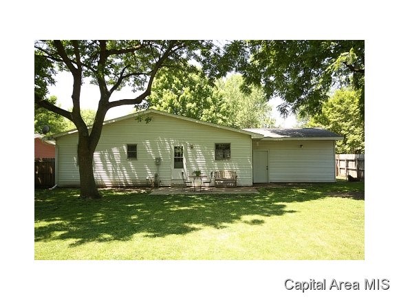 28 Celeste Court Springfield, IL 62703 - Photo 11 of 24
