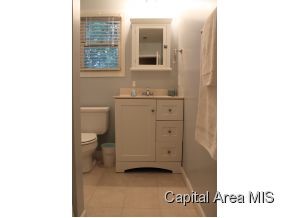 28 Celeste Court Springfield, IL 62703 - Photo 8 of 24