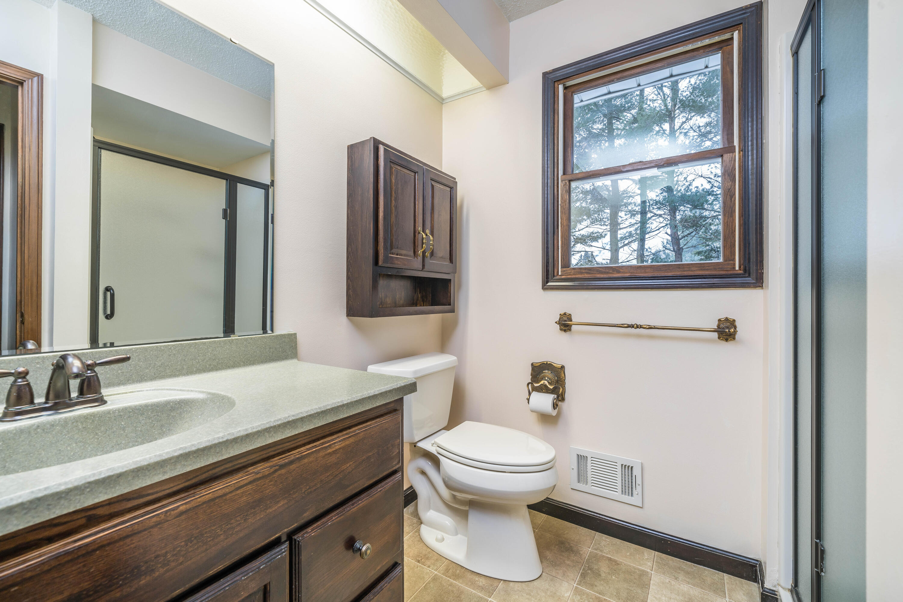 6353 Torrington Road Kalamazoo, MI 49009 - Photo 14 of 24 6353_Torrington_Road_23