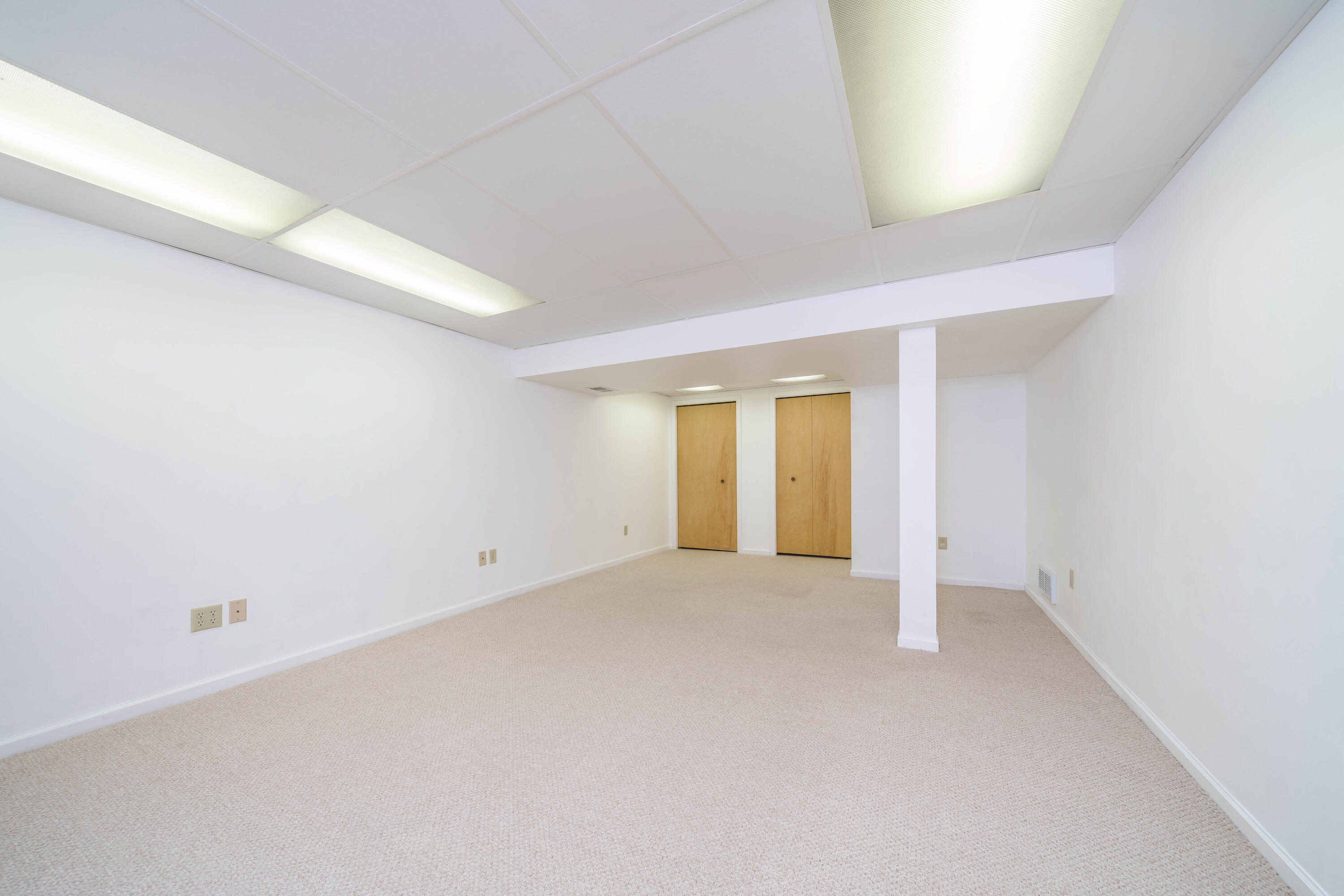 6353 Torrington Road Kalamazoo, MI 49009 - Photo 18 of 24 6353_Torrington_Road_15