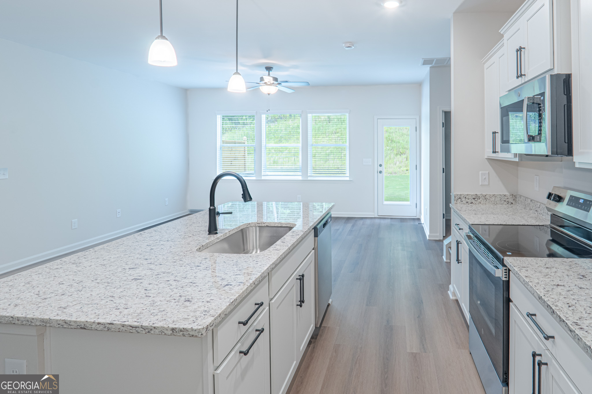 365 Summit View, Unit 6 Jasper, GA 30143 - Photo 5 of 20 Gallery Image 5