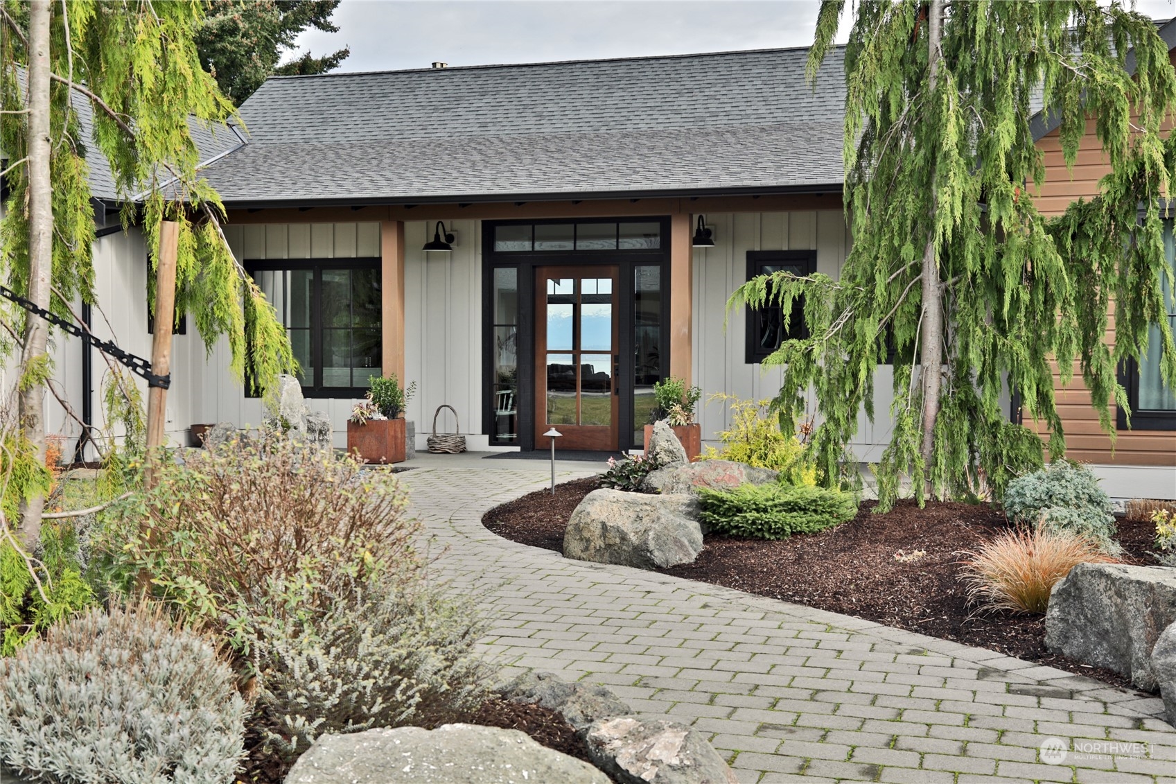 6537 Robin Lane Clinton, WA 98236 - Photo 6 of 40 Gallery Image 6