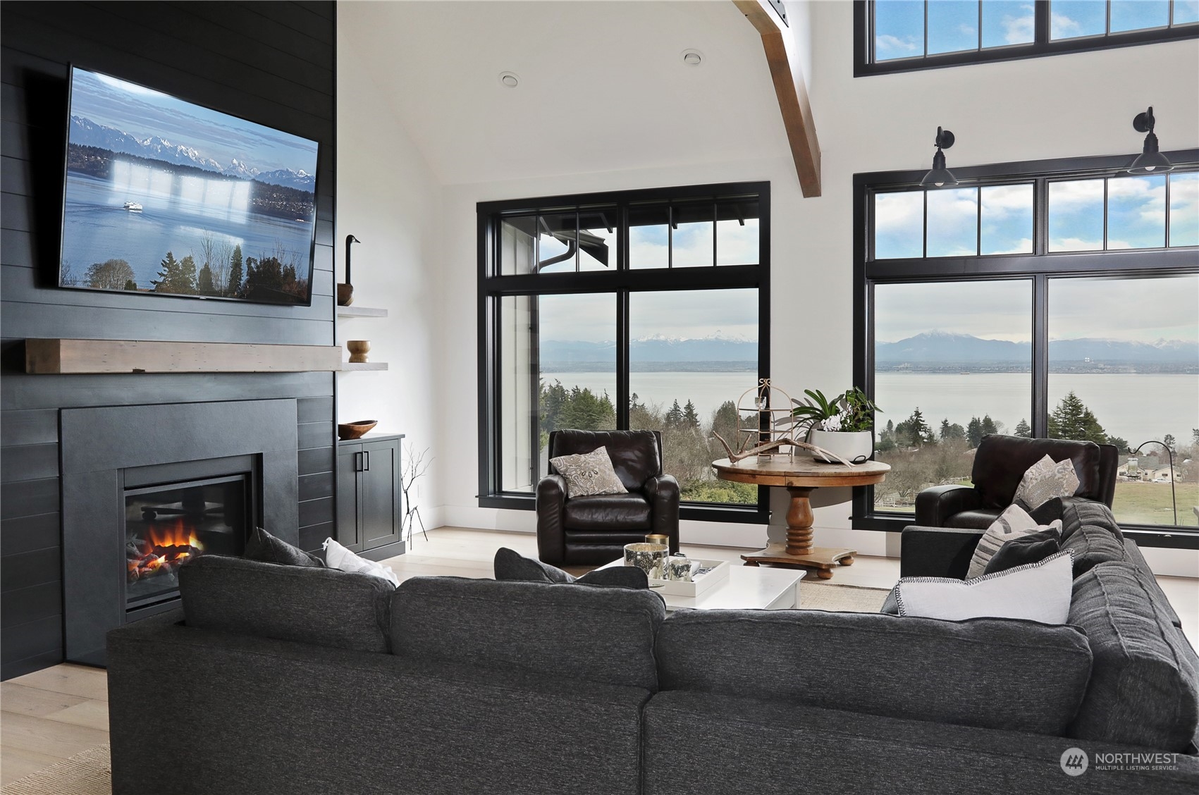 6537 Robin Lane Clinton, WA 98236 - Photo 8 of 40 Gallery Image 8
