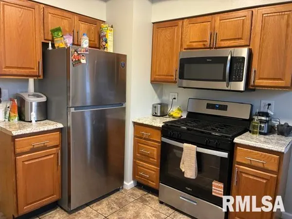 $130,000 | 2304 State Street, Quincy, IL 62301