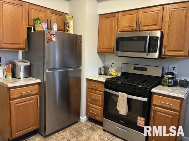 2304 State Street Quincy, IL 62301 - Photo 2 of 13