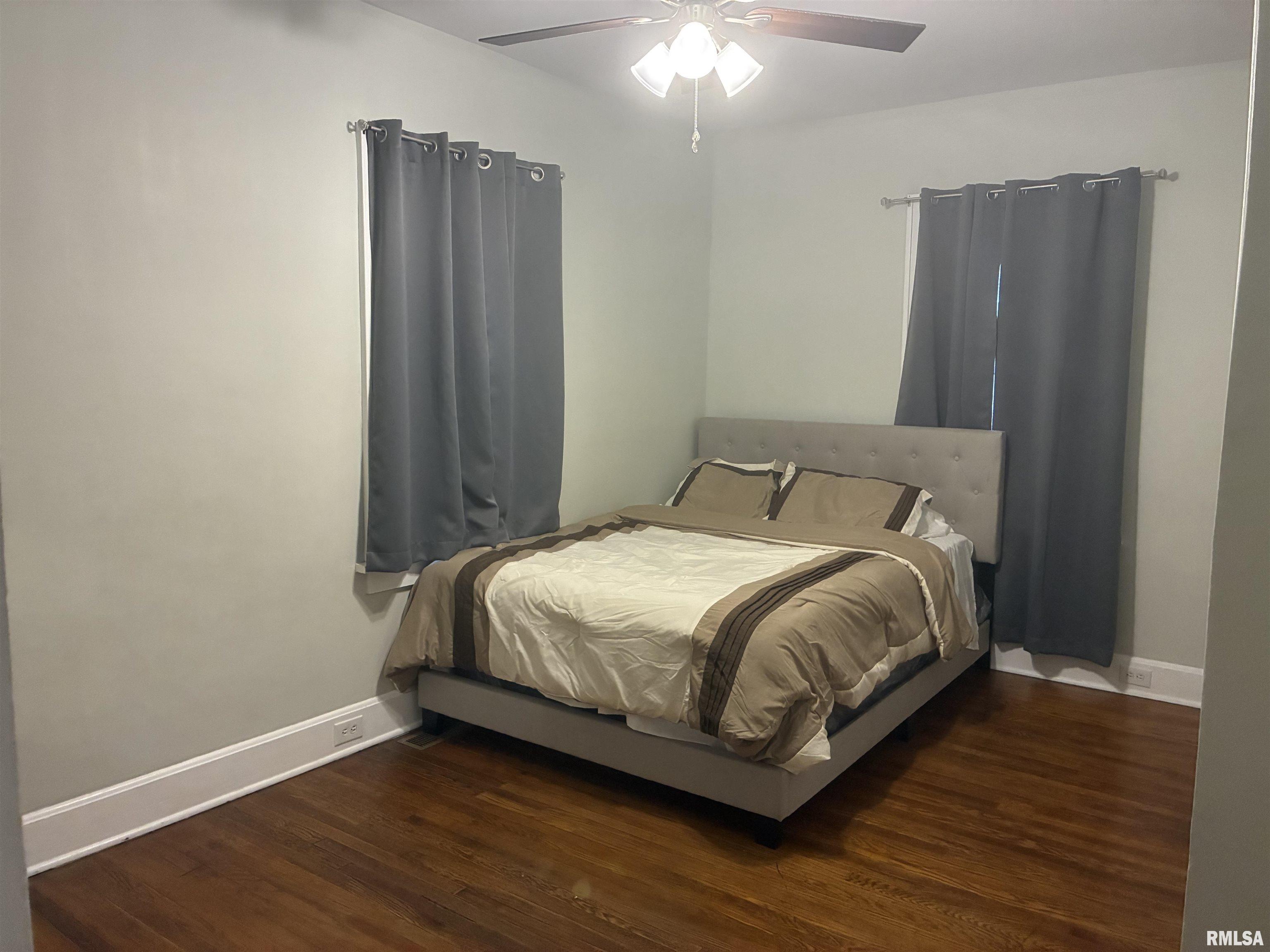 2304 State Street Quincy, IL 62301 - Photo 5 of 13