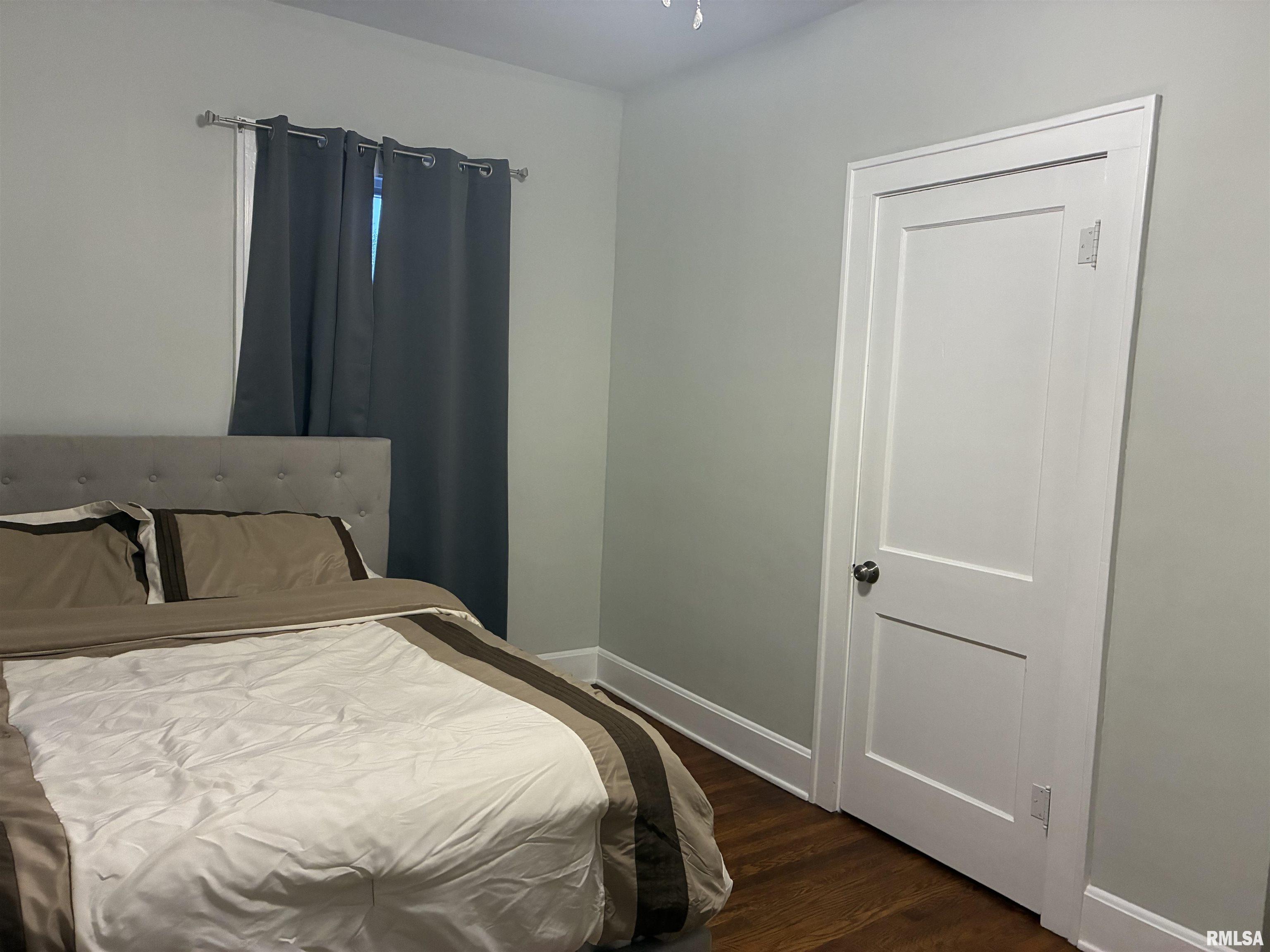 2304 State Street Quincy, IL 62301 - Photo 6 of 13