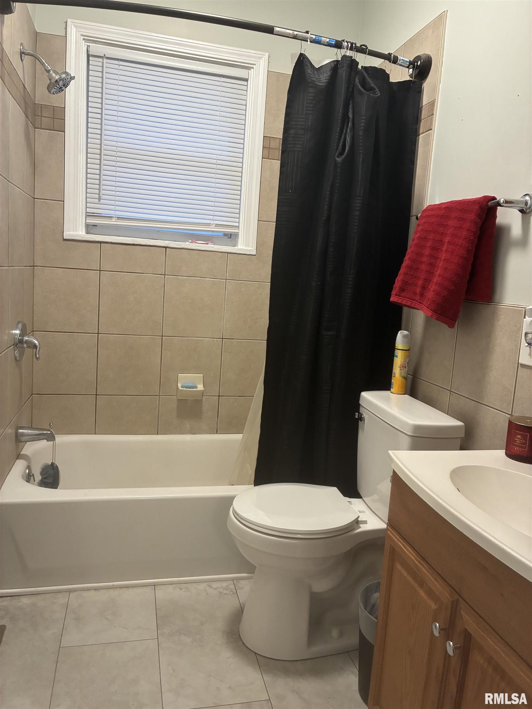 2304 State Street Quincy, IL 62301 - Photo 8 of 13