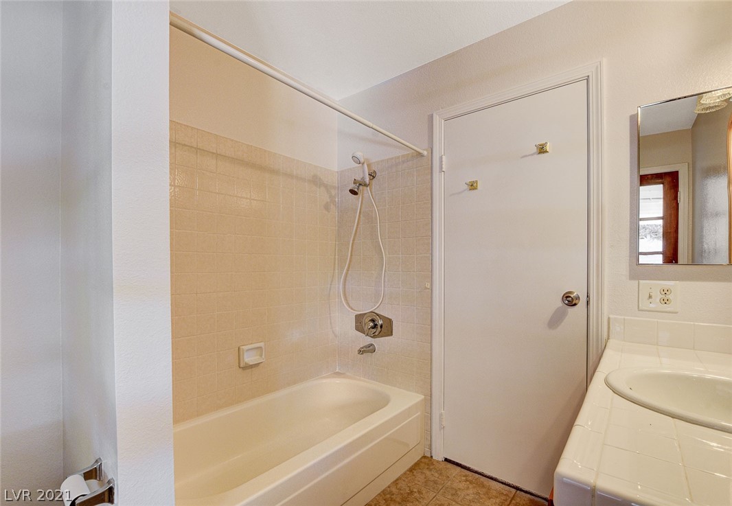 6428 West Marrow Road Las Vegas, NV 89108 - Photo 38 of 43 Gallery Image 38
