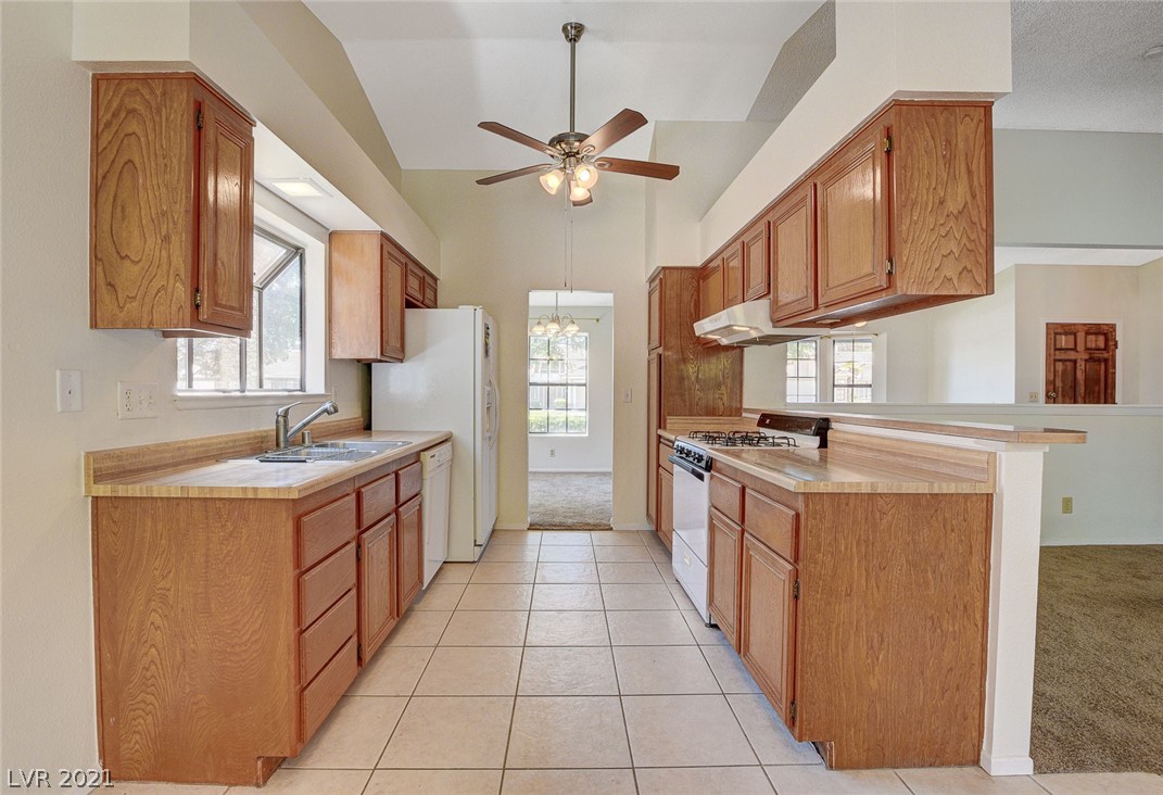 6428 West Marrow Road Las Vegas, NV 89108 - Photo 10 of 43 Gallery Image 10