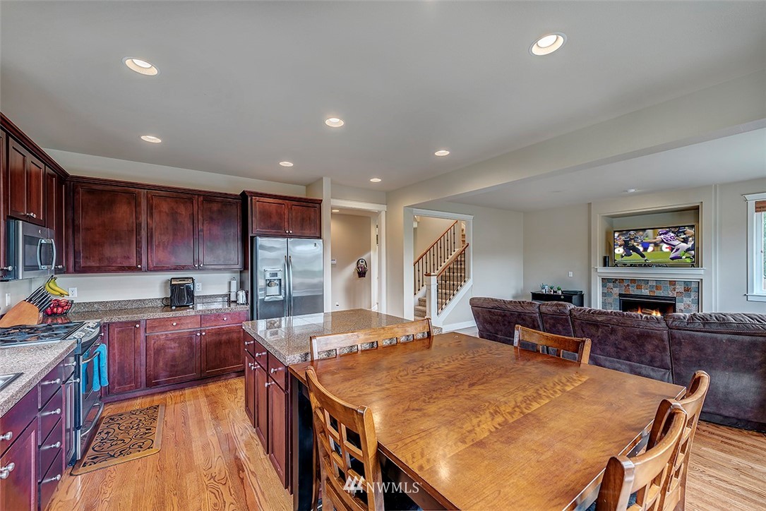 3832 168th Place Southeast Bothell, WA 98012 - Photo 8 of 23