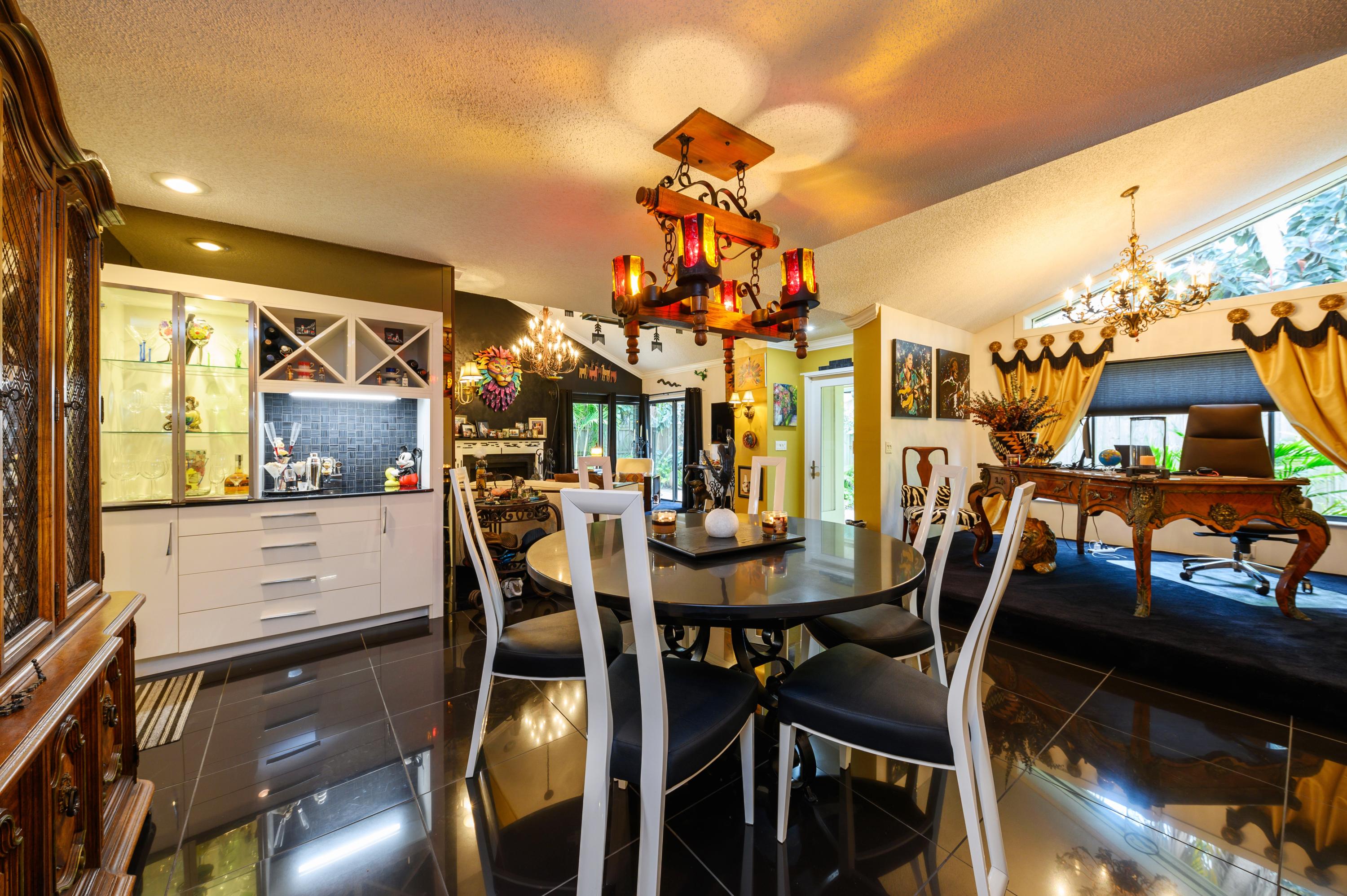 21835 Atrium Boulevard Boca Raton, FL 33433 - Photo 8 of 24 Dining Area
